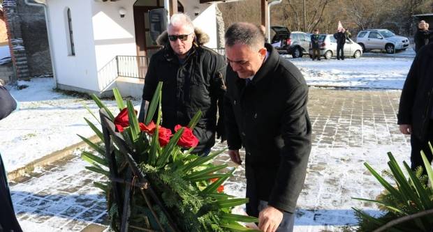 Polaganje vijenaca povodom 27. godišnjice oslobađanja zloglasnog uporišta u Bučju 26.12.2018.