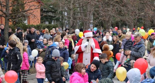 Pleternica dočekala Novu 2019. godinu Pleternica dočekala Novu 2019. godinu