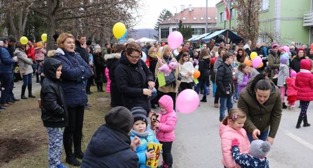 Pleternica dočekala Novu 2019. godinu 