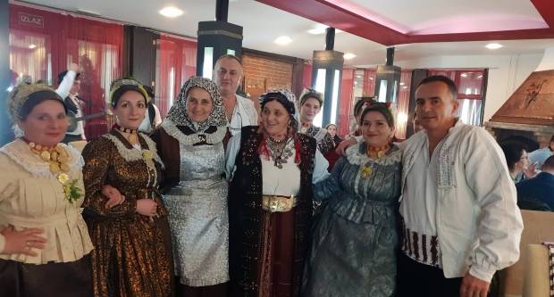 Novogodišnji nastup KUD-a ʺRamaʺ u srednjoj Bosni Novogodišnji nastup KUD-a ʺRamaʺ u srednjoj Bosni