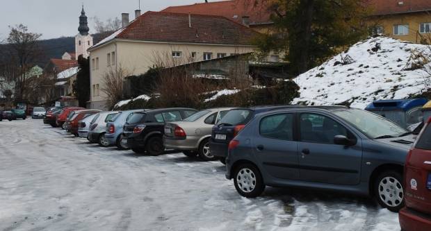 Statistika Policije Pakrac: Lani registriran 1371 novi automobil Statistika Policije Pakrac: Lani registriran 1371 novi automobil