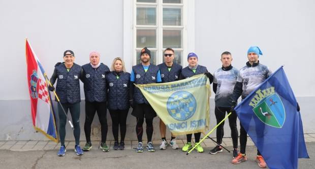 Održan memorijalni maraton ʺStazom mučeništvaʺ Pakrac - Bučje Održan memorijalni maraton ʺStazom mučeništvaʺ Pakrac - Bučje
