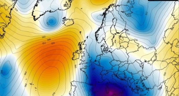 Polarni vorteks donosi mećave i masu ledenog zraka nad Mediteran i Balkan, evo što čeka Hrvatsku Polarni vorteks donosi mećave i masu ledenog zraka nad Mediteran i Balkan, evo što čeka Hrvatsku