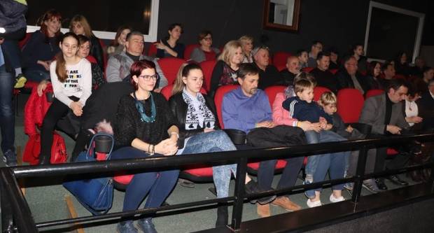 (FOTO) Pakrac: „Da se ne zaborave rane devedesete“ (1.3.2019.)