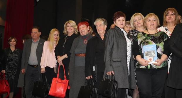 (FOTO) Pakrac: „Da se ne zaborave rane devedesete“ (1.3.2019.)