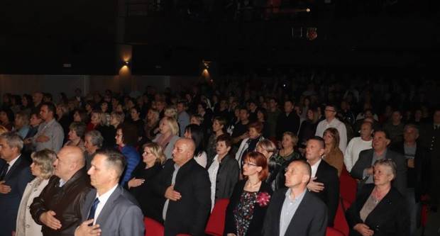 (FOTO) Pakrac: „Da se ne zaborave rane devedesete“ (1.3.2019.)