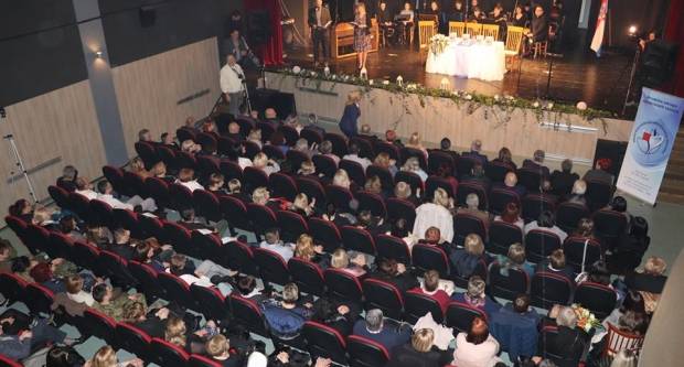 (FOTO) Pakrac: „Da se ne zaborave rane devedesete“ (1.3.2019.)