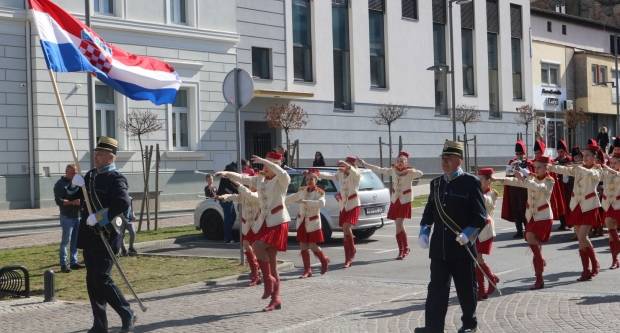  Smotra 22 povijesne postrojbe povodom Grgureva  i subotnja šetnja 9.3.2019