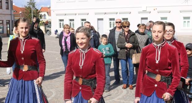  Smotra 22 povijesne postrojbe povodom Grgureva  i subotnja šetnja 9.3.2019