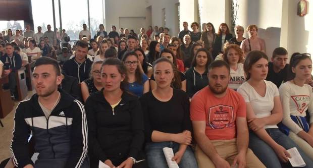 (FOTO) Biskupijski križni put mladih, 30. i 31.3.2019.