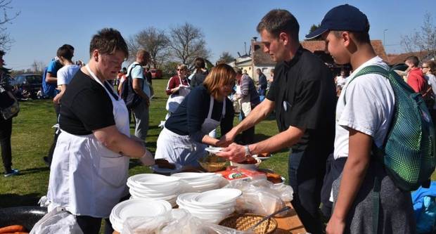 (FOTO) Biskupijski križni put mladih, 30. i 31.3.2019.