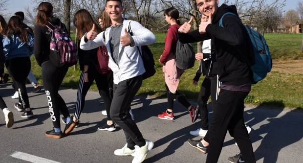 (FOTO) Biskupijski križni put mladih, 30. i 31.3.2019.