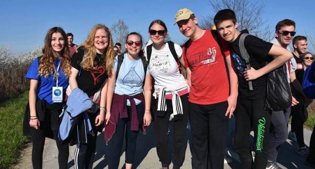 (FOTO) Biskupijski križni put mladih, 30. i 31.3.2019.