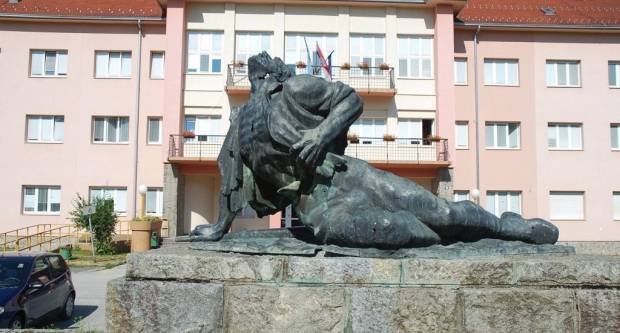 U Pakracu preseljena spomen kosturnica - Novo počivalište na Gavrinici