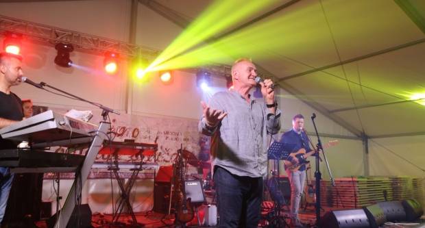 (FOTO) Nezaboravni koncert Mate Bulića u Velikoj, 24.5.2019.