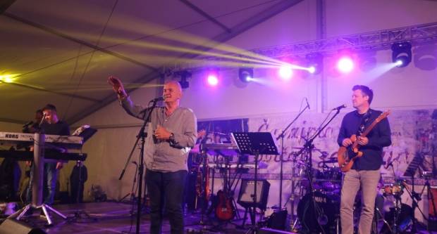 (FOTO) Nezaboravni koncert Mate Bulića u Velikoj, 24.5.2019.