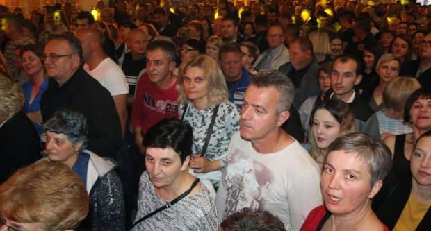 (FOTO) Nezaboravni koncert Mate Bulića u Velikoj, 24.5.2019.