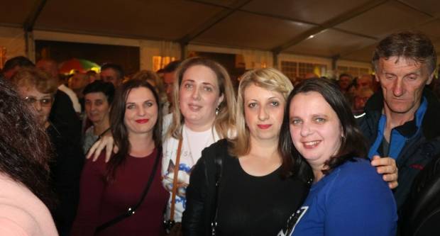 (FOTO) Nezaboravni koncert Mate Bulića u Velikoj, 24.5.2019.