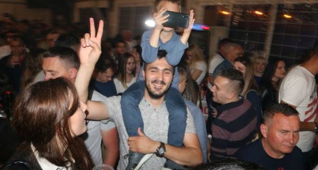 (FOTO) Nezaboravni koncert Mate Bulića u Velikoj, 24.5.2019.