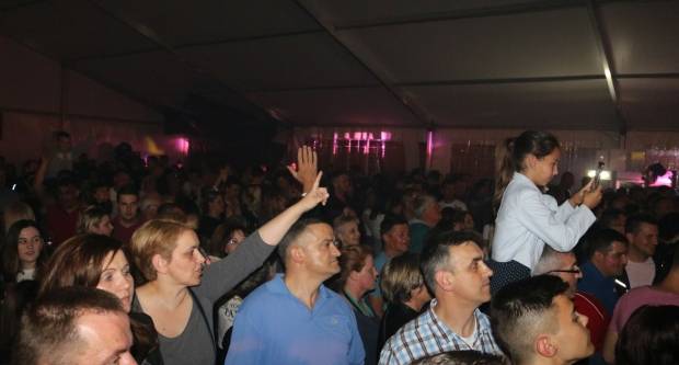 (FOTO) Nezaboravni koncert Mate Bulića u Velikoj, 24.5.2019.