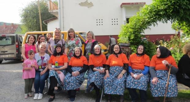 VELIKA: Najduži stol u Hrvata 2019. (FOTO)