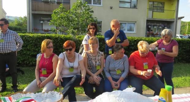 VELIKA: Najduži stol u Hrvata 2019. (FOTO)