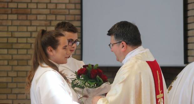 Primanje Svete Potvrde u crkvi sv. Leopolda Mandića u Požegi 26.5.2019.