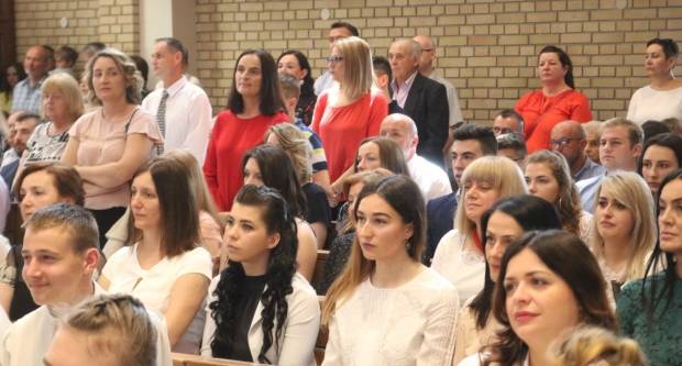 Primanje Svete Potvrde u crkvi sv. Leopolda Mandića u Požegi 26.5.2019.