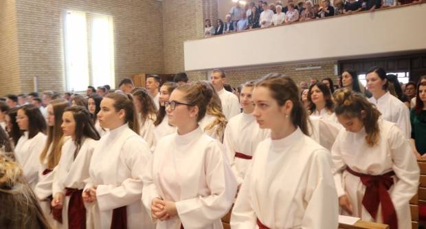 Primanje Svete Potvrde u crkvi sv. Leopolda Mandića u Požegi 26.5.2019.