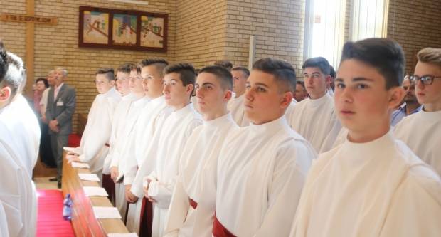 Primanje Svete Potvrde u crkvi sv. Leopolda Mandića u Požegi 26.5.2019.