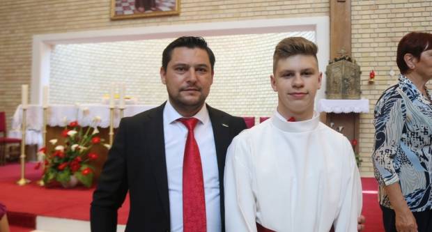 Primanje Svete Potvrde u crkvi sv. Leopolda Mandića u Požegi 26.5.2019.