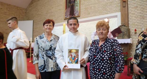 Primanje Svete Potvrde u crkvi sv. Leopolda Mandića u Požegi 26.5.2019.