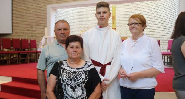 Primanje Svete Potvrde u crkvi sv. Leopolda Mandića u Požegi 26.5.2019.