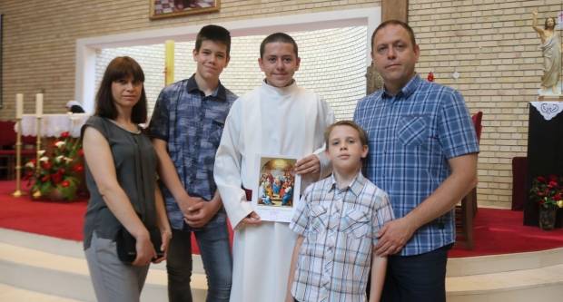 Primanje Svete Potvrde u crkvi sv. Leopolda Mandića u Požegi 26.5.2019.