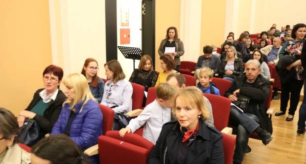 ʺKoncert ispred katedraleʺ održan u Koncertnoj dvorani Glazbene škole Požega