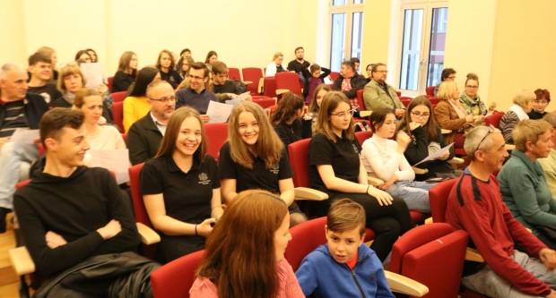 ʺKoncert ispred katedraleʺ održan u Koncertnoj dvorani Glazbene škole Požega