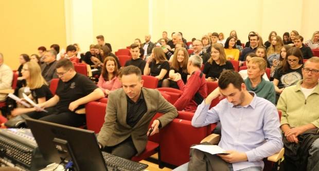 ʺKoncert ispred katedraleʺ održan u Koncertnoj dvorani Glazbene škole Požega