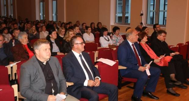 ʺKoncert ispred katedraleʺ održan u Koncertnoj dvorani Glazbene škole Požega