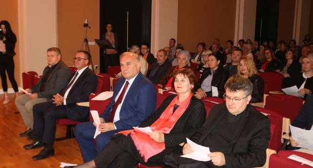 ʺKoncert ispred katedraleʺ održan u Koncertnoj dvorani Glazbene škole Požega