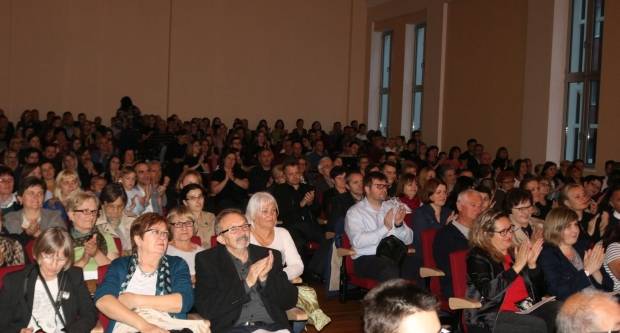 ʺKoncert ispred katedraleʺ održan u Koncertnoj dvorani Glazbene škole Požega