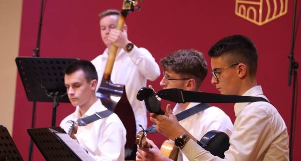 ʺKoncert ispred katedraleʺ održan u Koncertnoj dvorani Glazbene škole Požega