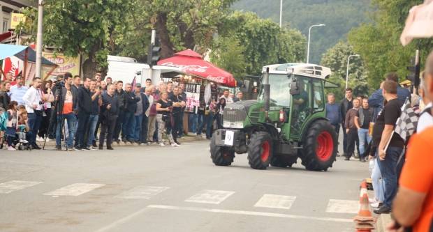 Utrka traktora u Kutjevu i sajam OPG-ova i PG-ova povodom Festivala graševine 2019.