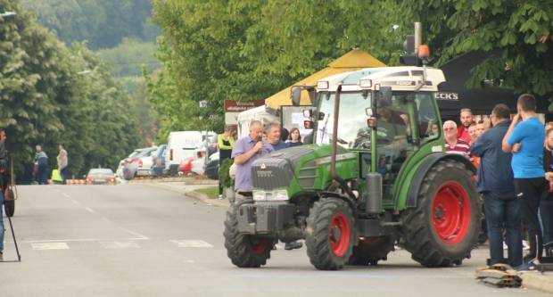 Utrka traktora u Kutjevu i sajam OPG-ova i PG-ova povodom Festivala graševine 2019.
