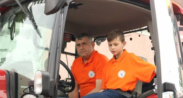 Utrka traktora u Kutjevu i sajam OPG-ova i PG-ova povodom Festivala graševine 2019.