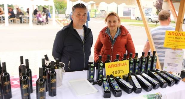 Utrka traktora u Kutjevu i sajam OPG-ova i PG-ova povodom Festivala graševine 2019.