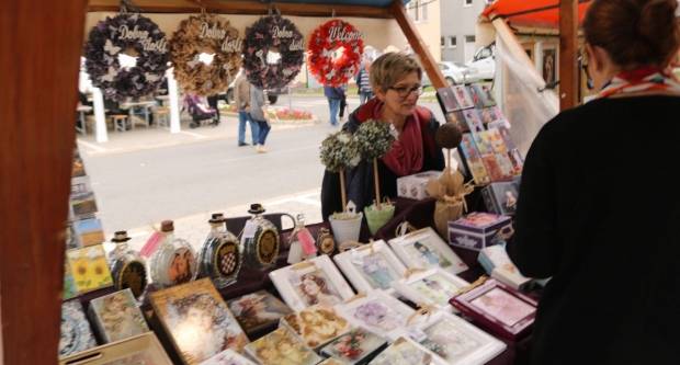 Utrka traktora u Kutjevu i sajam OPG-ova i PG-ova povodom Festivala graševine 2019.