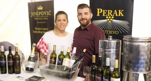 Utrka traktora u Kutjevu i sajam OPG-ova i PG-ova povodom Festivala graševine 2019.