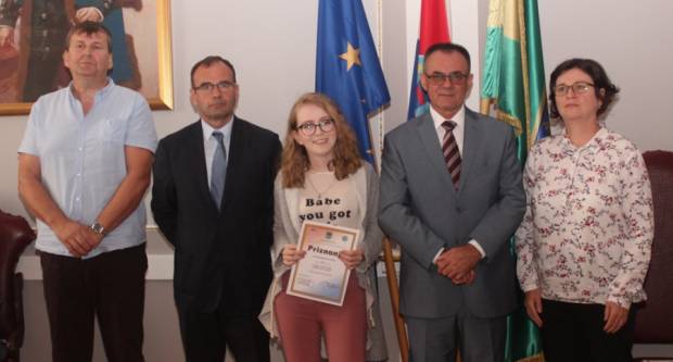 Dodijeljene nagrade za najbolje radove i sudjelovanje na natječaju “Kreativni i neovisni”