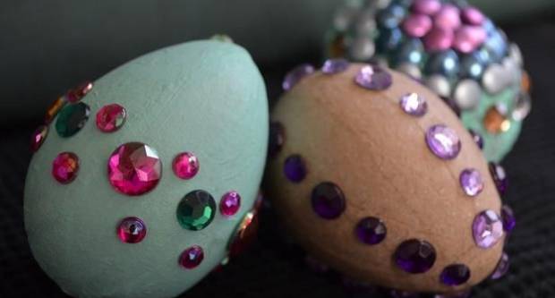 Tradicionalne, moderne, jednostavne i složene ideje za ukrašavanje pisanica