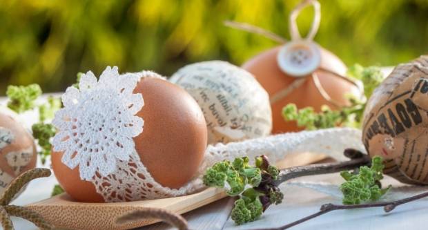 Tradicionalne, moderne, jednostavne i složene ideje za ukrašavanje pisanica